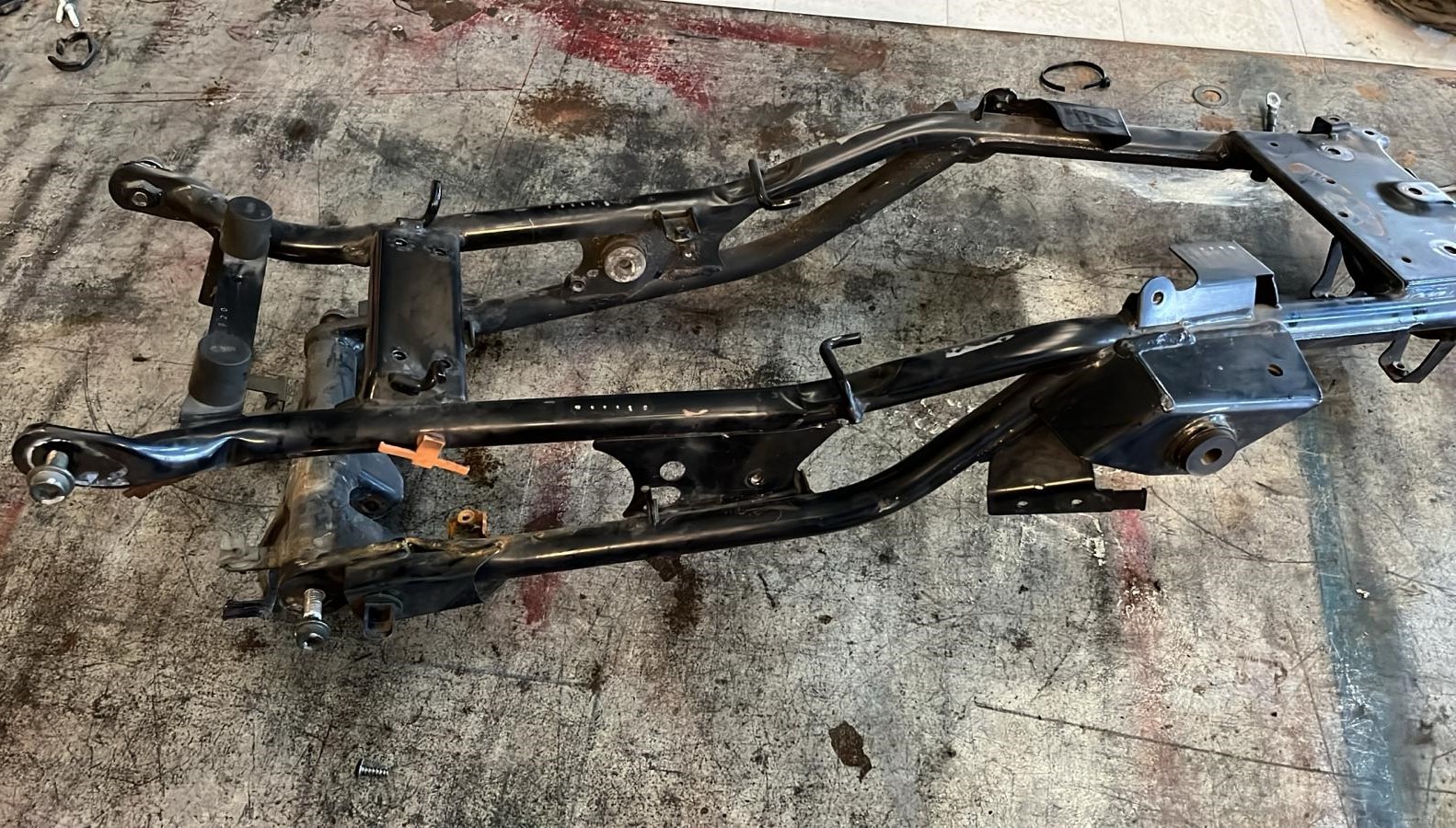 Subchasis Suzuki GSR 600 2006