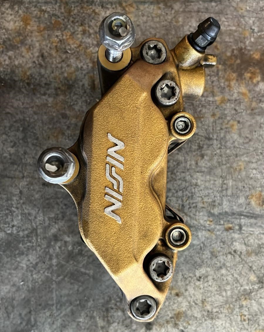Pinza de freno delantero izquierdo Honda CBR 600 FS 2002