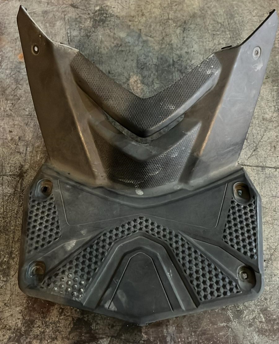 Tapa batería Sym Jet 14 125 2020