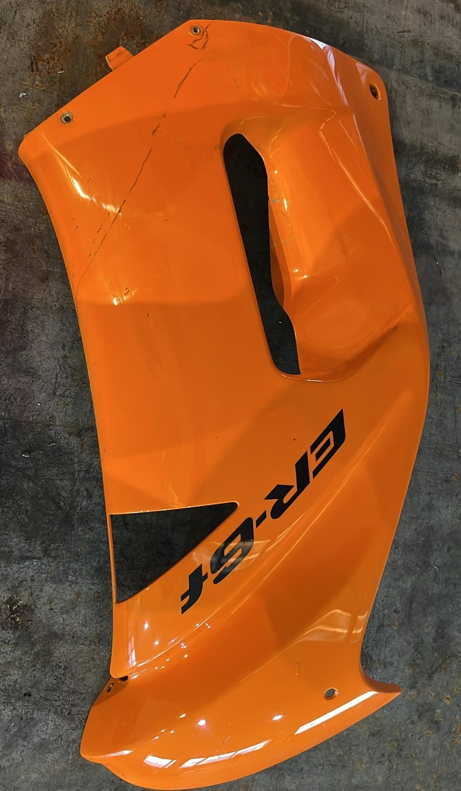 Lateral derecho Kawasaki ER-6f 2008