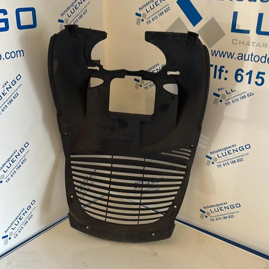 Paso de rueda delantero Yamaha Xmax 250 2005