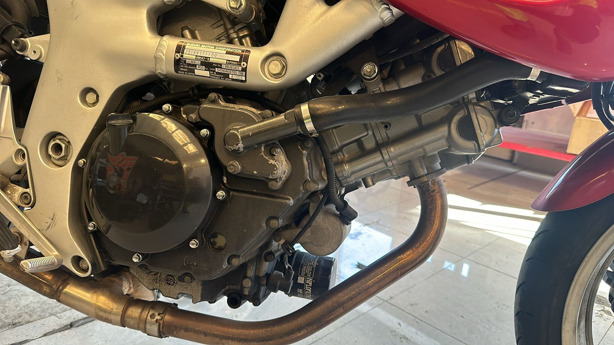 Motor (34.300 km) Suzuki SV 650 2002