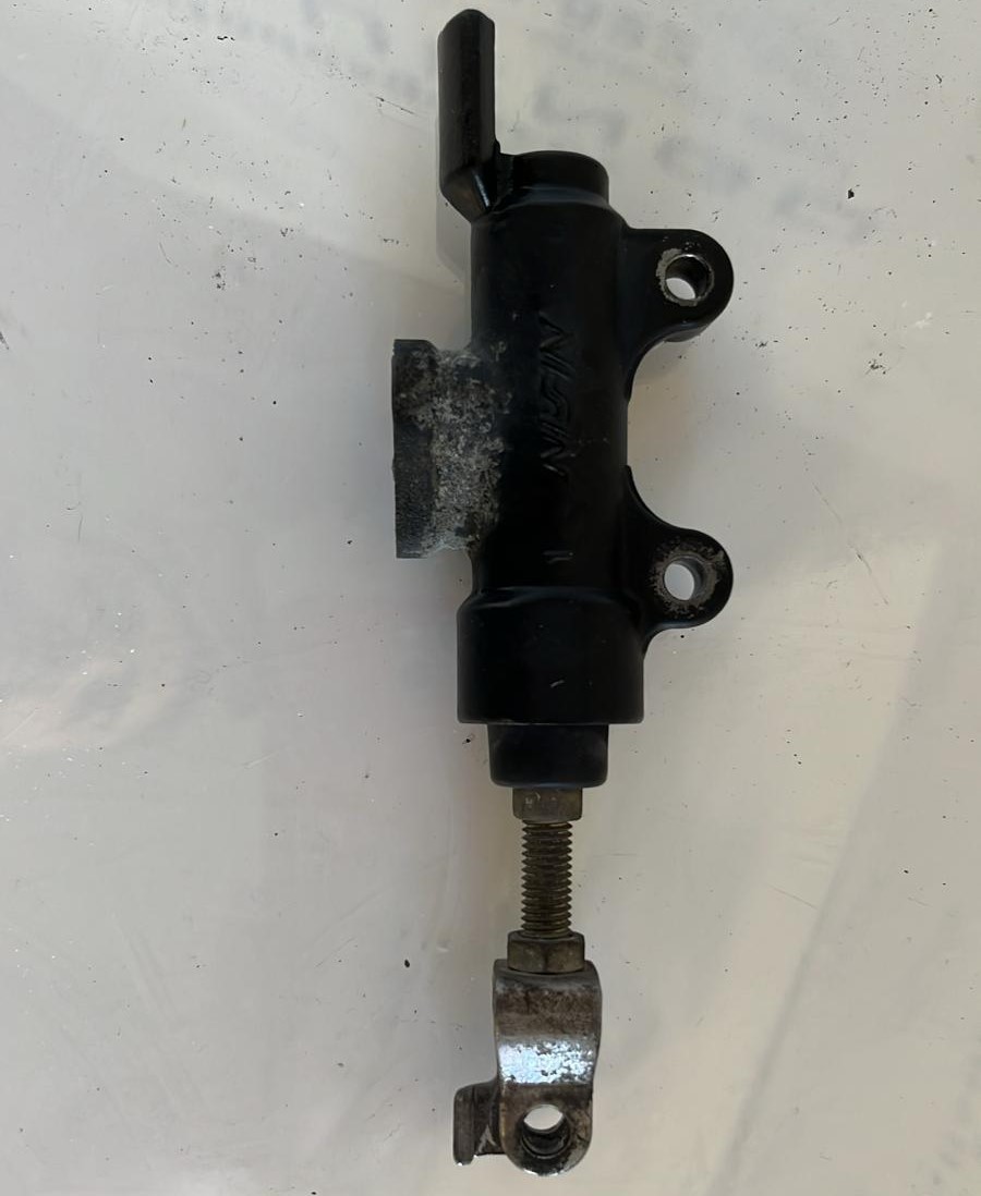 Bomba de freno trasero Honda Varadero XLV 1000 2003
