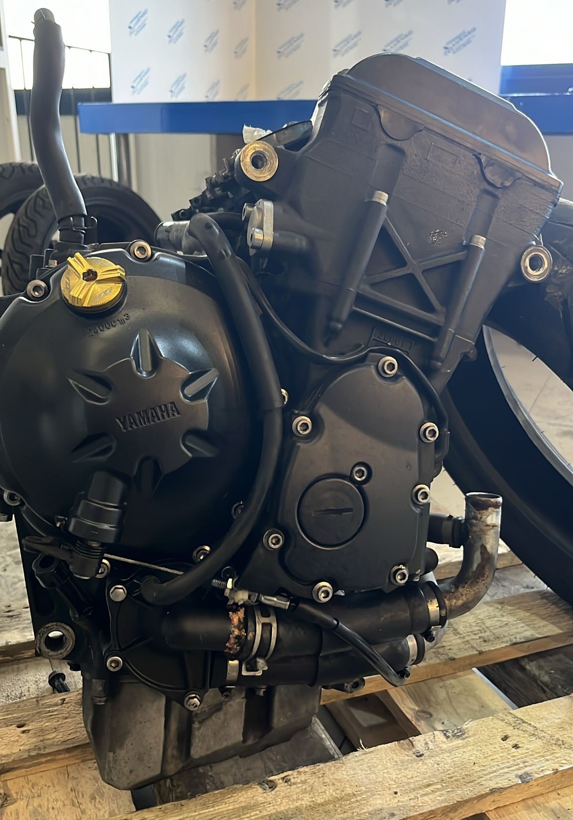 Motor desnudo sin sensores ni encendido Yamaha R6 2007