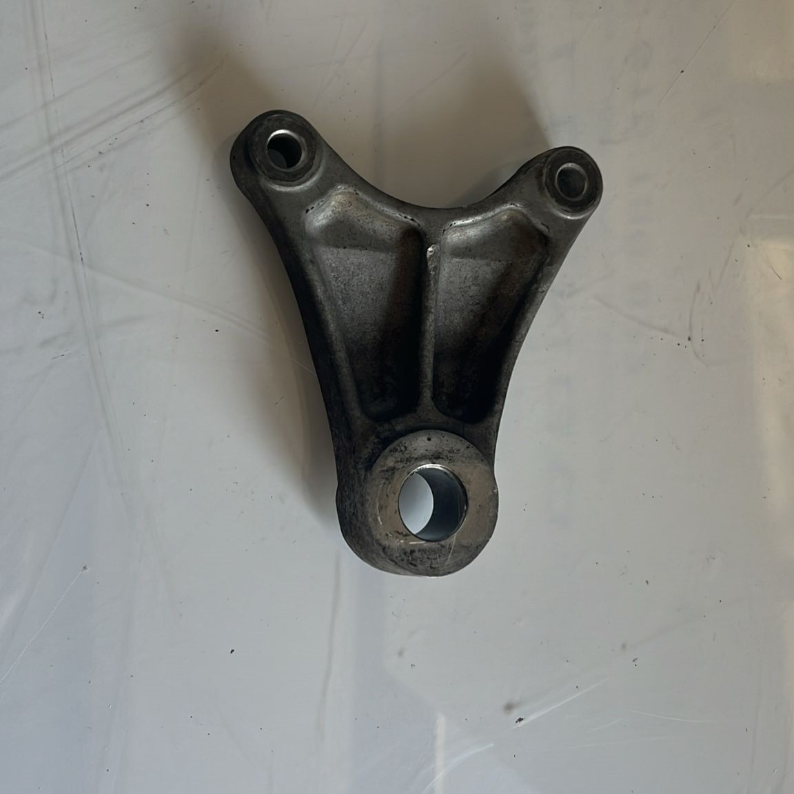 Soporte de pinza de freno trasero Suzuki SV 650 2002