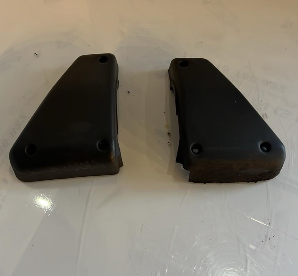 Tapas laterales de caja de filtro Yamaha FZS 600 Fazer 2003