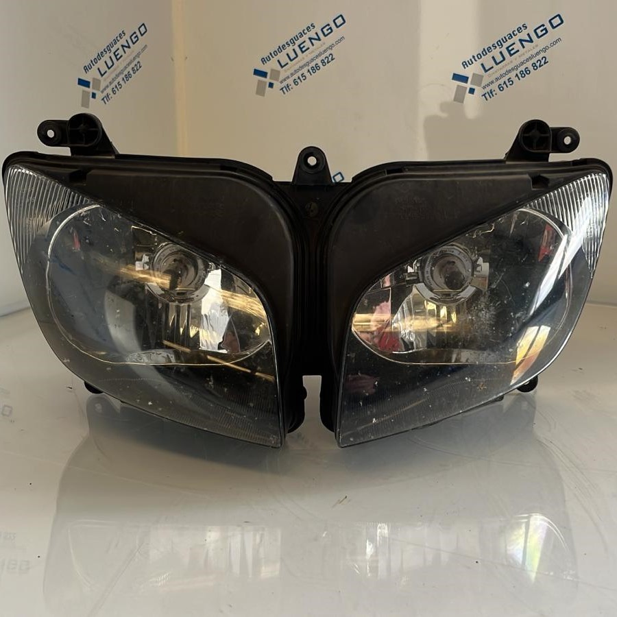 Faro delantero Yamaha FZS 600 Fazer 2003