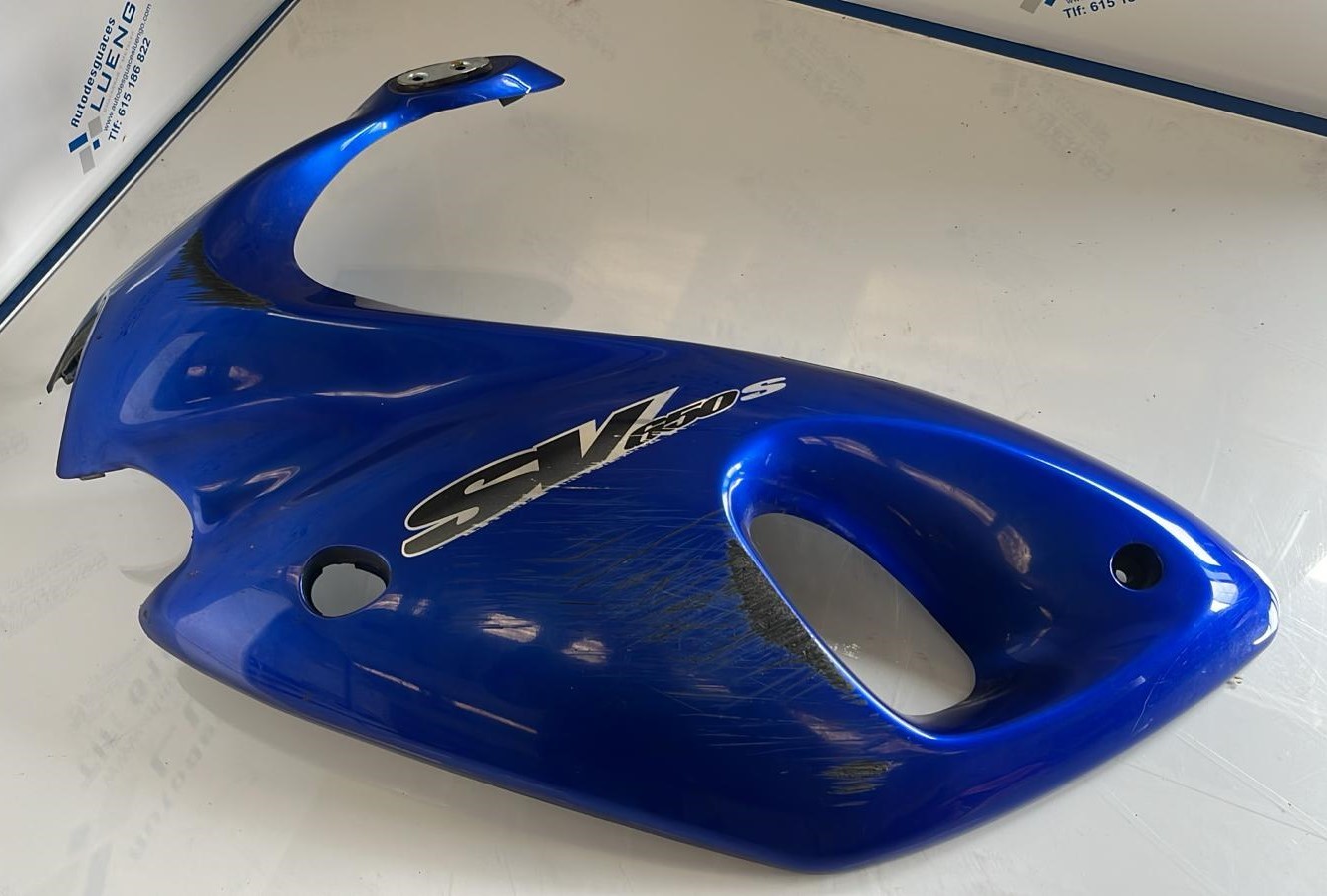 Lateral izquierdo frontal Suzuki SV 650 S 2003