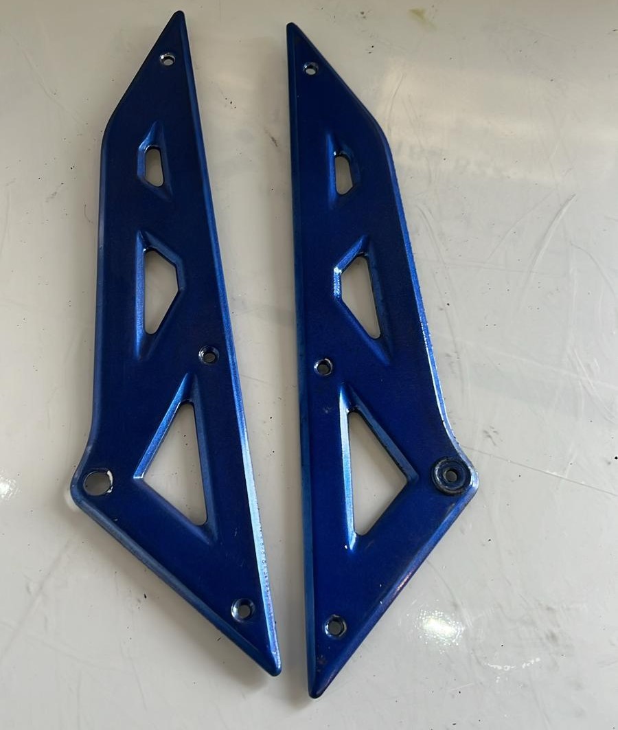 Protectores laterales de estriberas Suzuki GSX 750F 1992