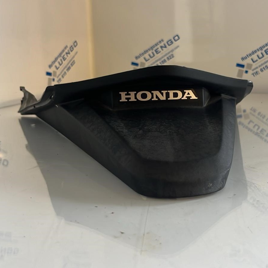 Parte baja de piloto trasero Honda PCX 125 2016