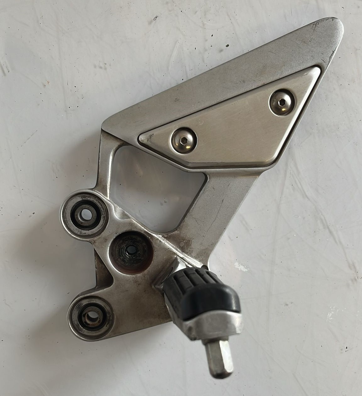 Estribera izquierda completa Yamaha Fazer 600 2007