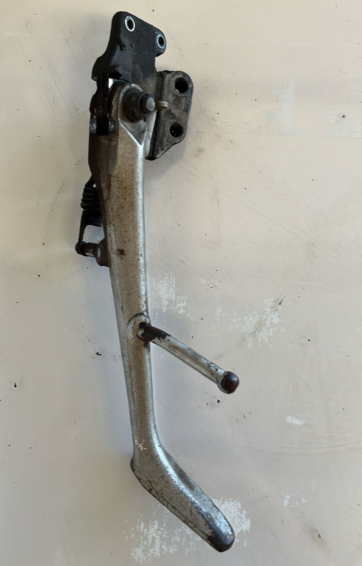 Caballete lateral Suzuki GSR 600 2007