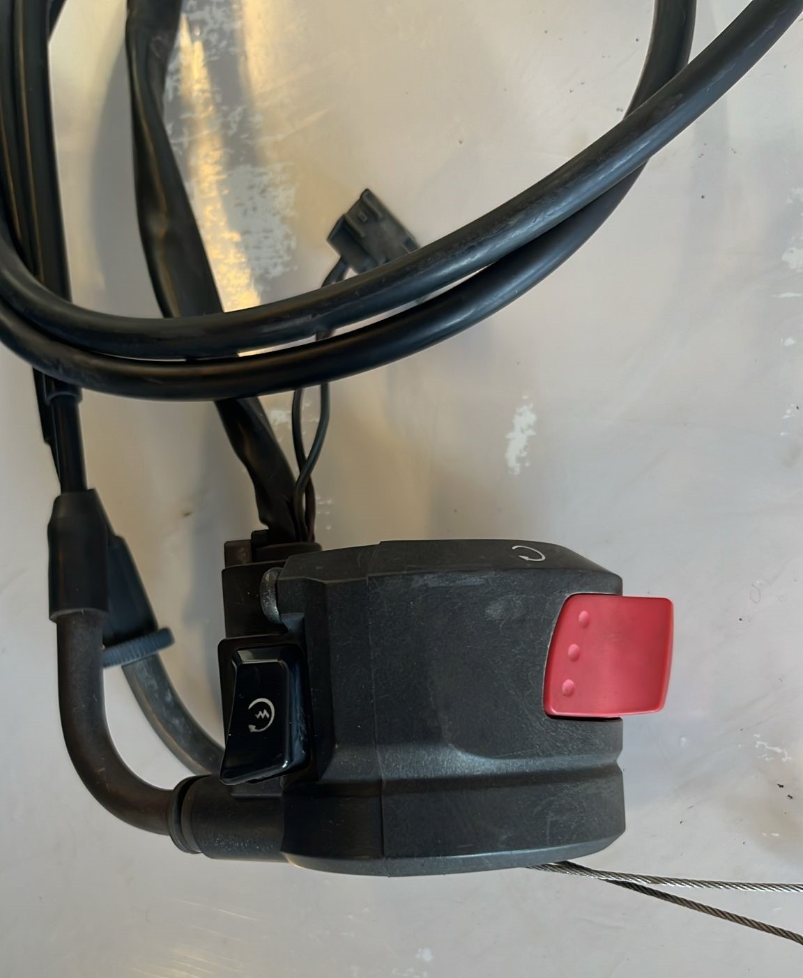 Piña de encendido lado derecho Suzuki GSR 600 2007