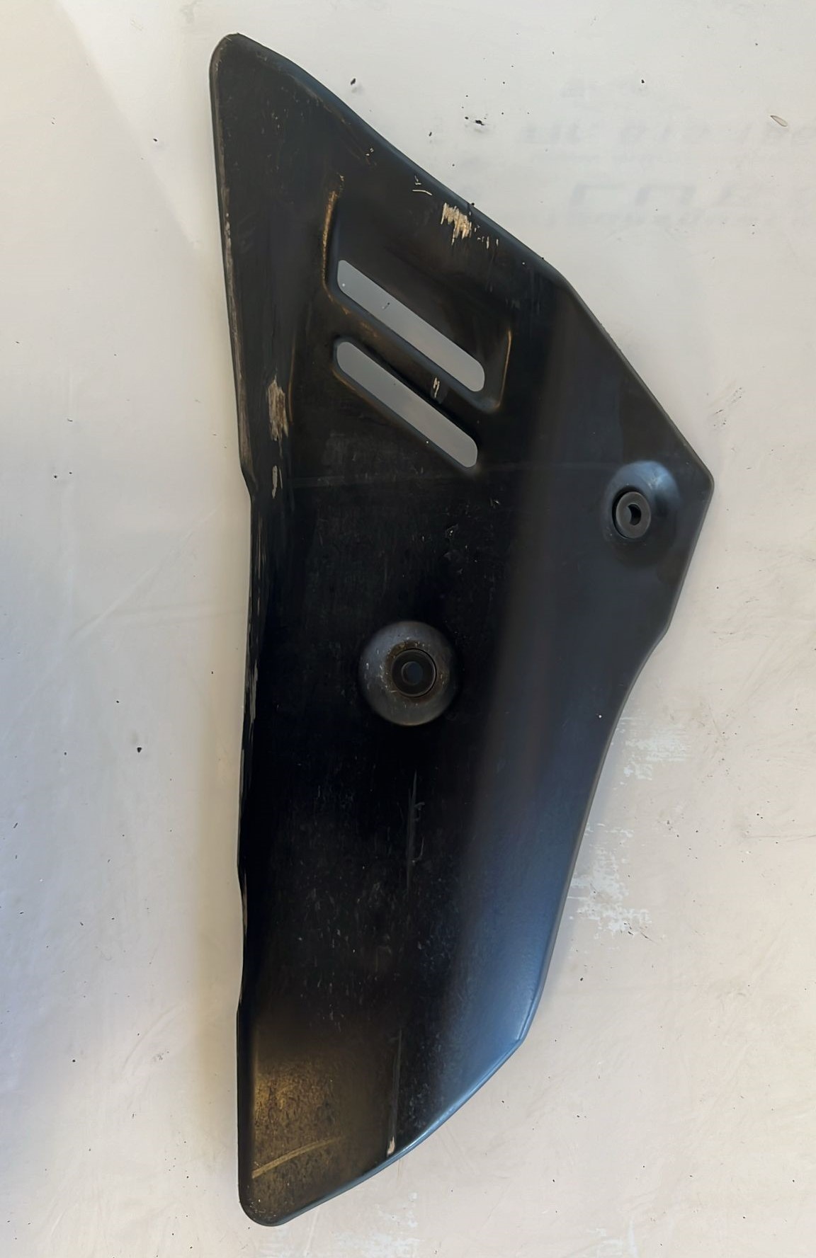 Quilla del lado derecho Suzuki GSR 600 2007