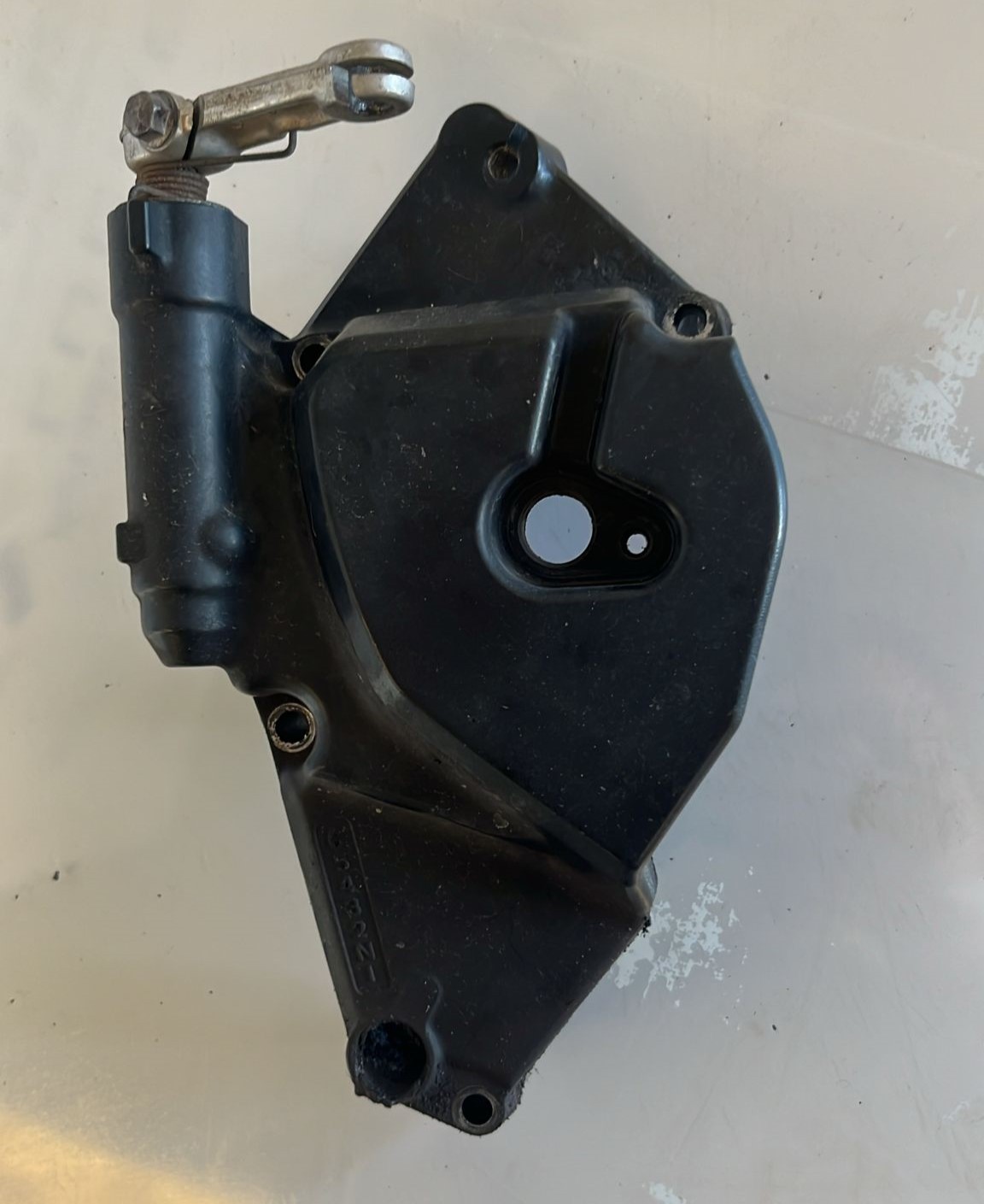 Tapa de piñón de ataque Suzuki GSR 600 2007