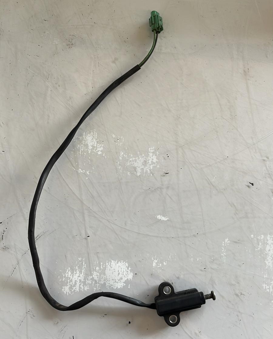 Sensor de caballete lateral Suzuki GSR 600 2007