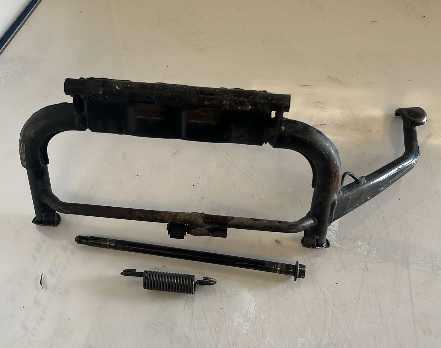Caballete central Sym Cruisym 300 2019