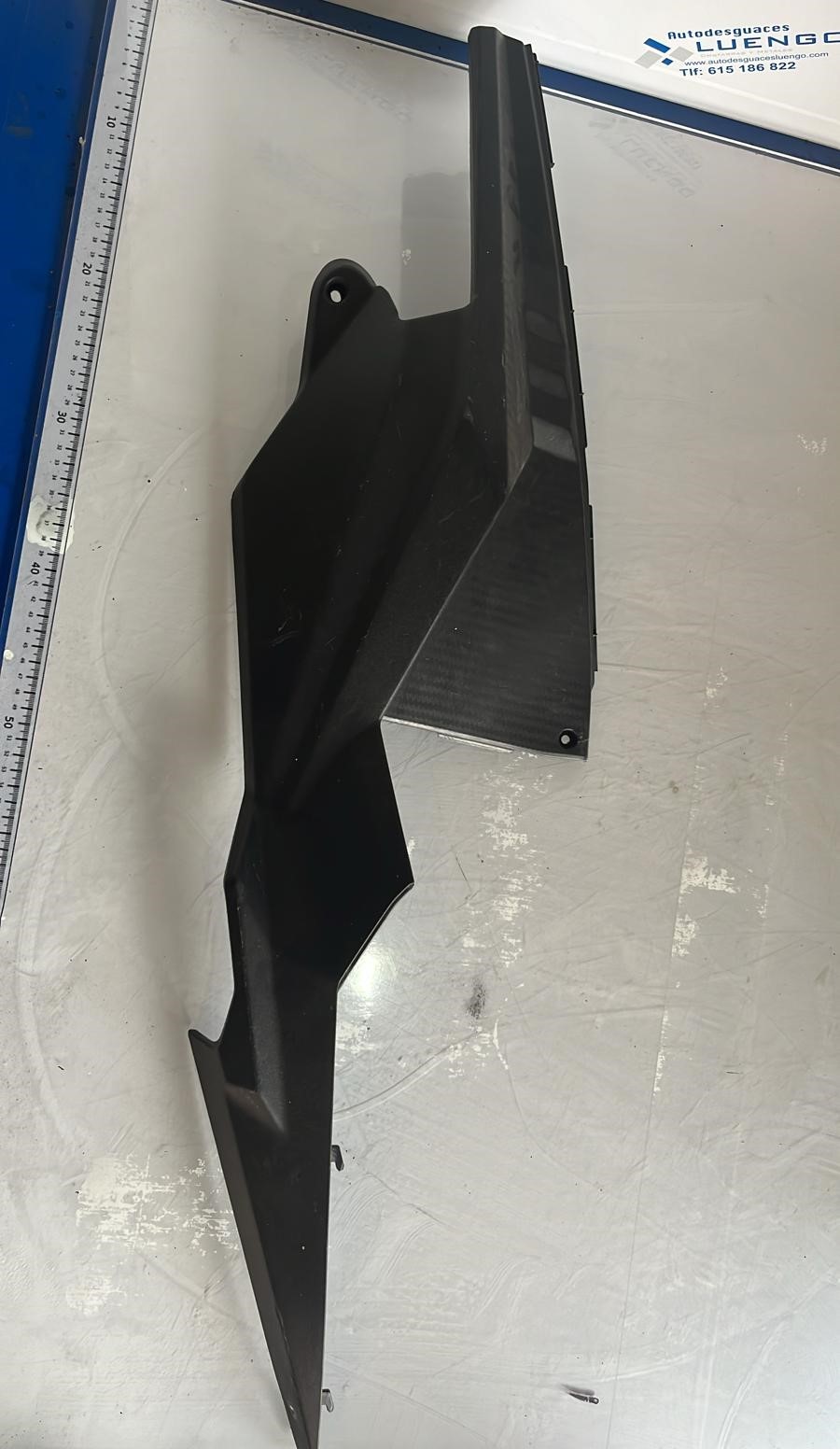 Lateral bajo derecho Sym Cruisym 300 2019