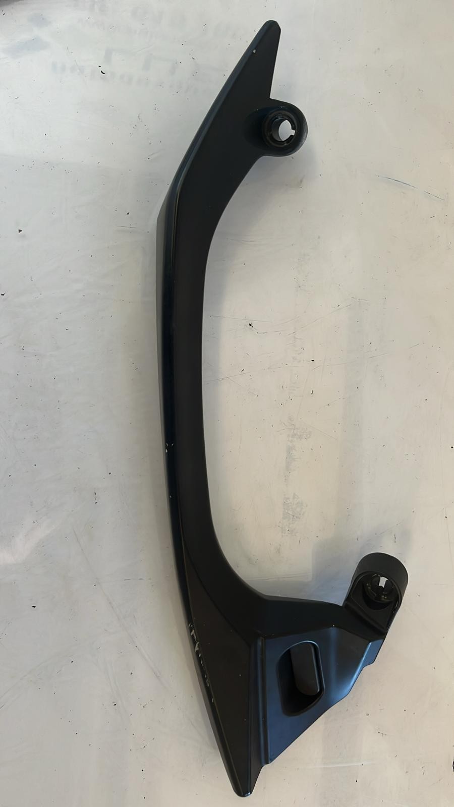 Asidero izquierdo Sym Joymax 125 2022