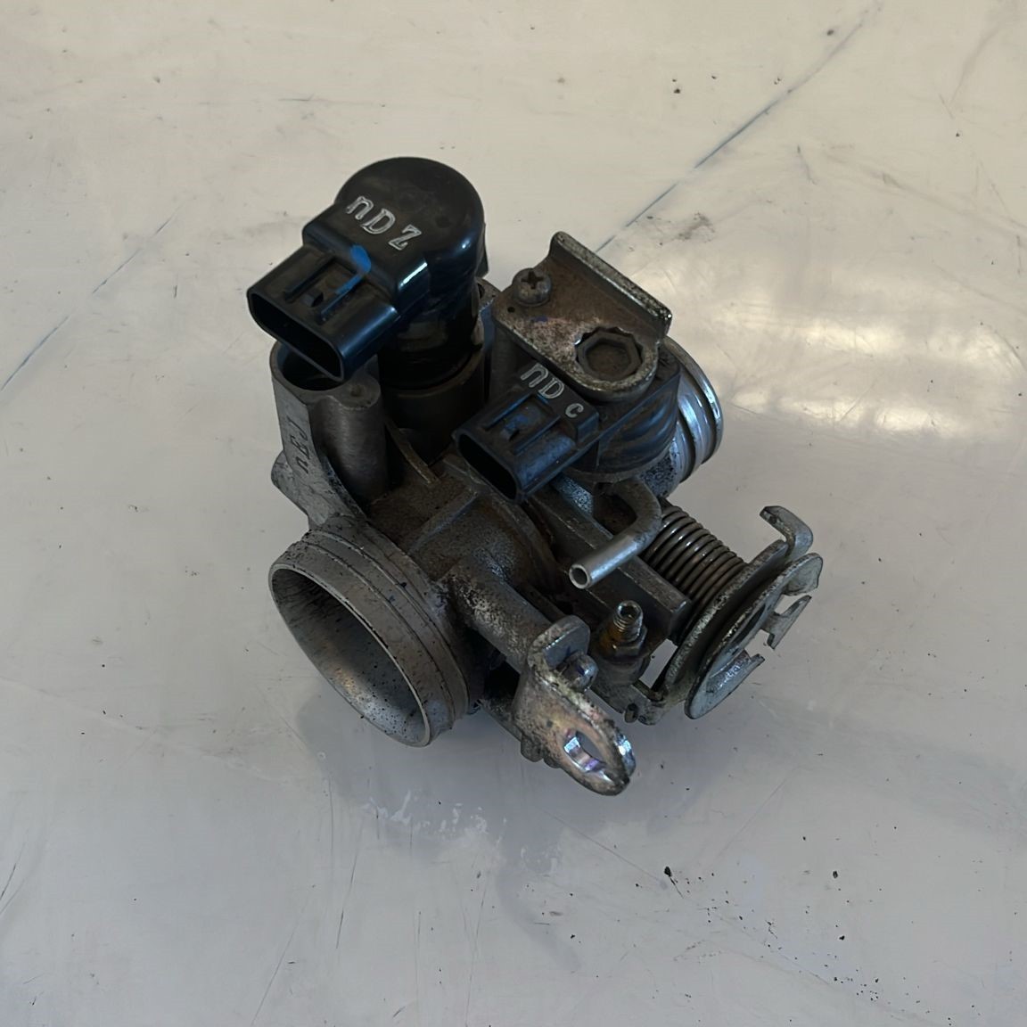 Cuerpo de mariposas Sym Joymax 125 2022