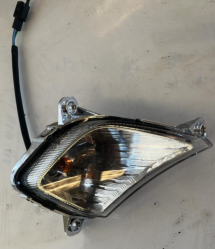 Intermitente delantero derecho Sym Joymax 125 2022