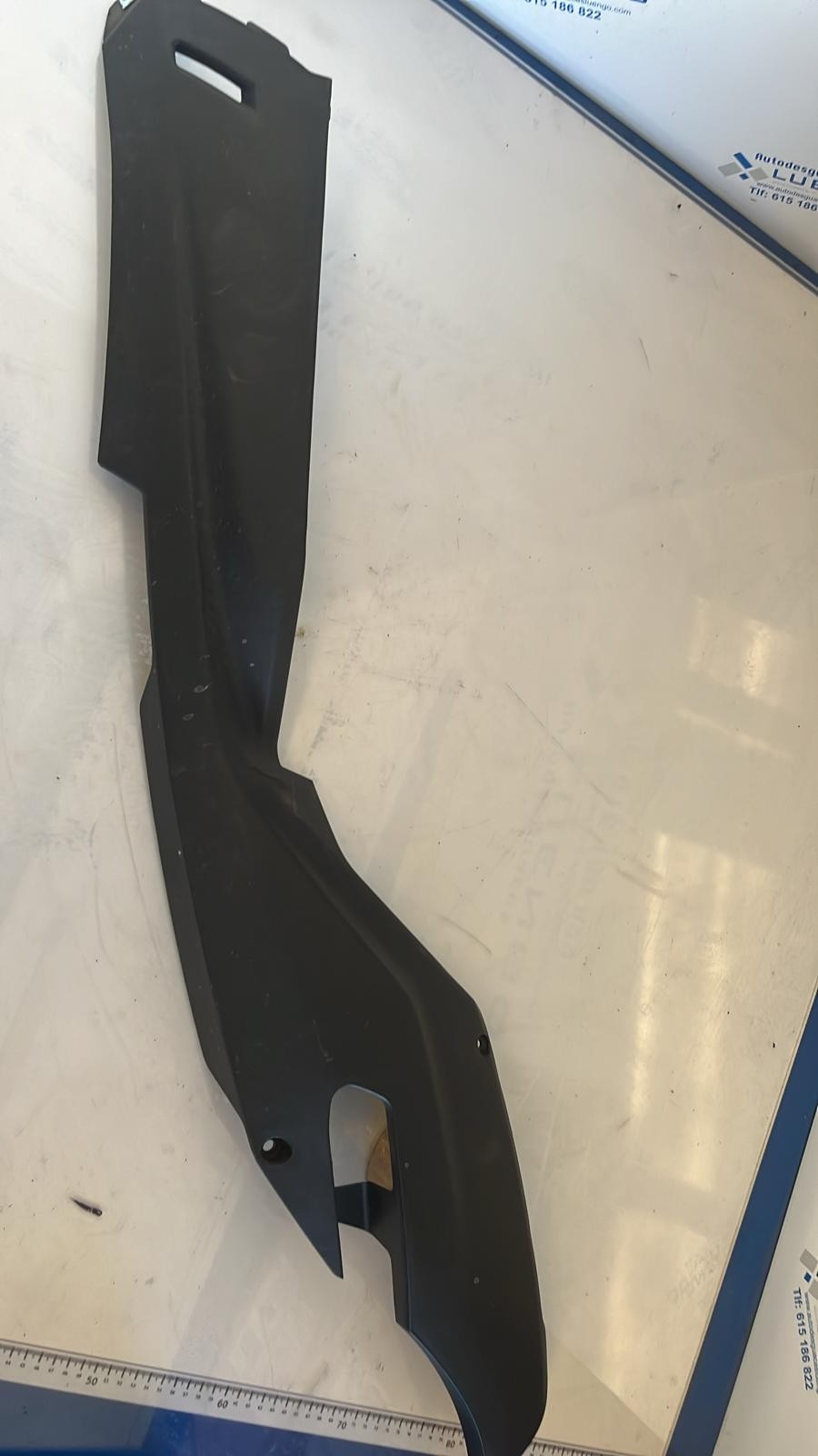 Quilla de lado izquierdo Sym Joymax 125 2022