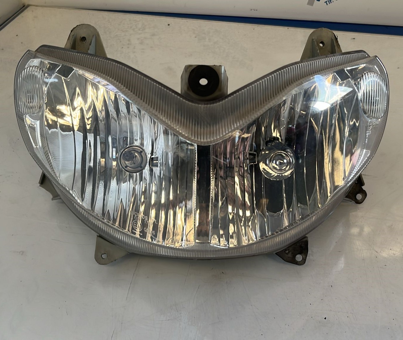 Faro delantero Suzuki Burgman 125 2007