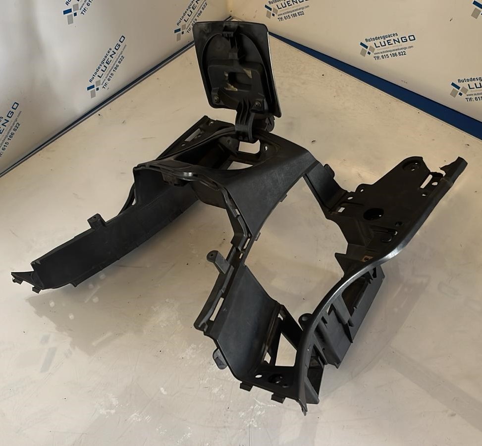 Suelo reposapiés Suzuki Burgman 125 2007