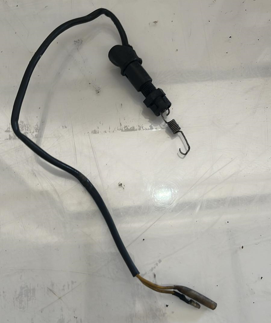 Sensor de freno trasero Yamaha XTZ 750 Super Tenere 1995