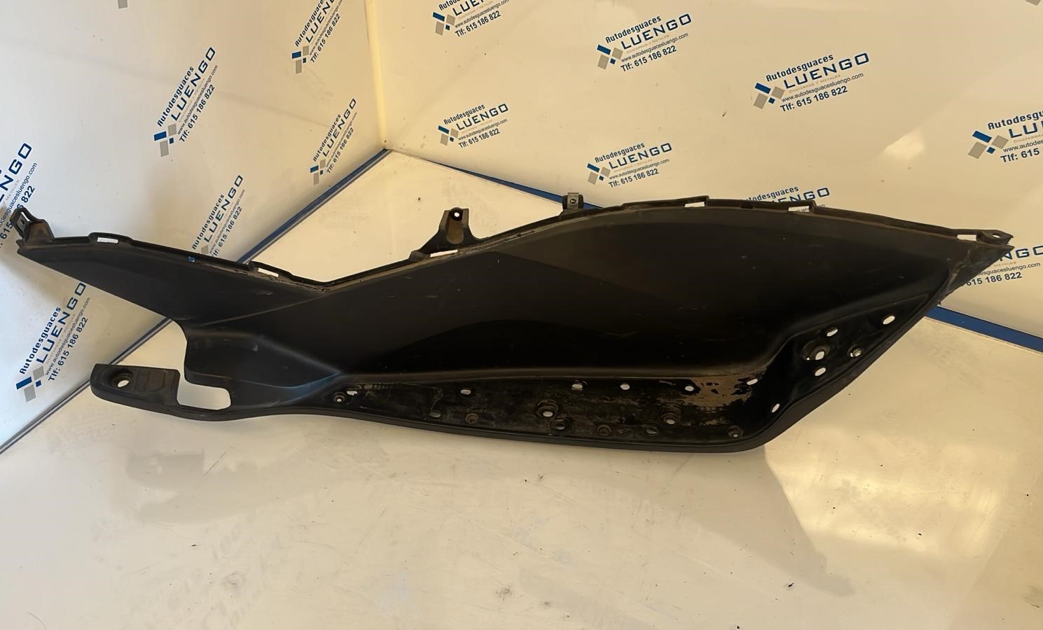 Suelo de lado derecho Honda PCX 125 2016