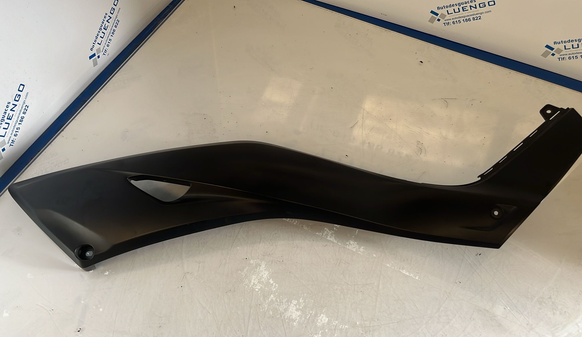 Lateral inferior derecho Yamaha Xmax 125 2019