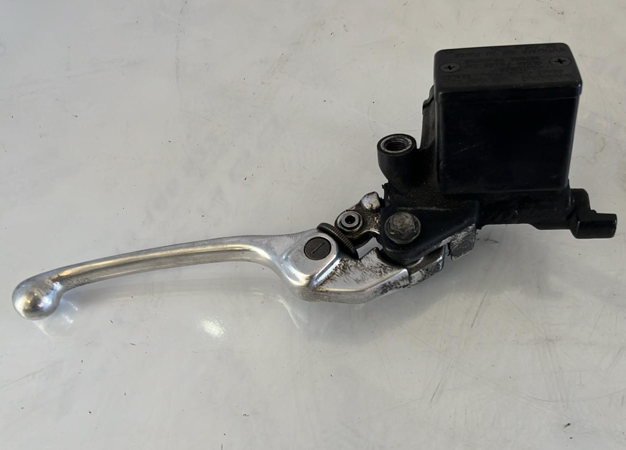 Bomba de freno delantero Honda Varadero XLV 1000 carburación 2001