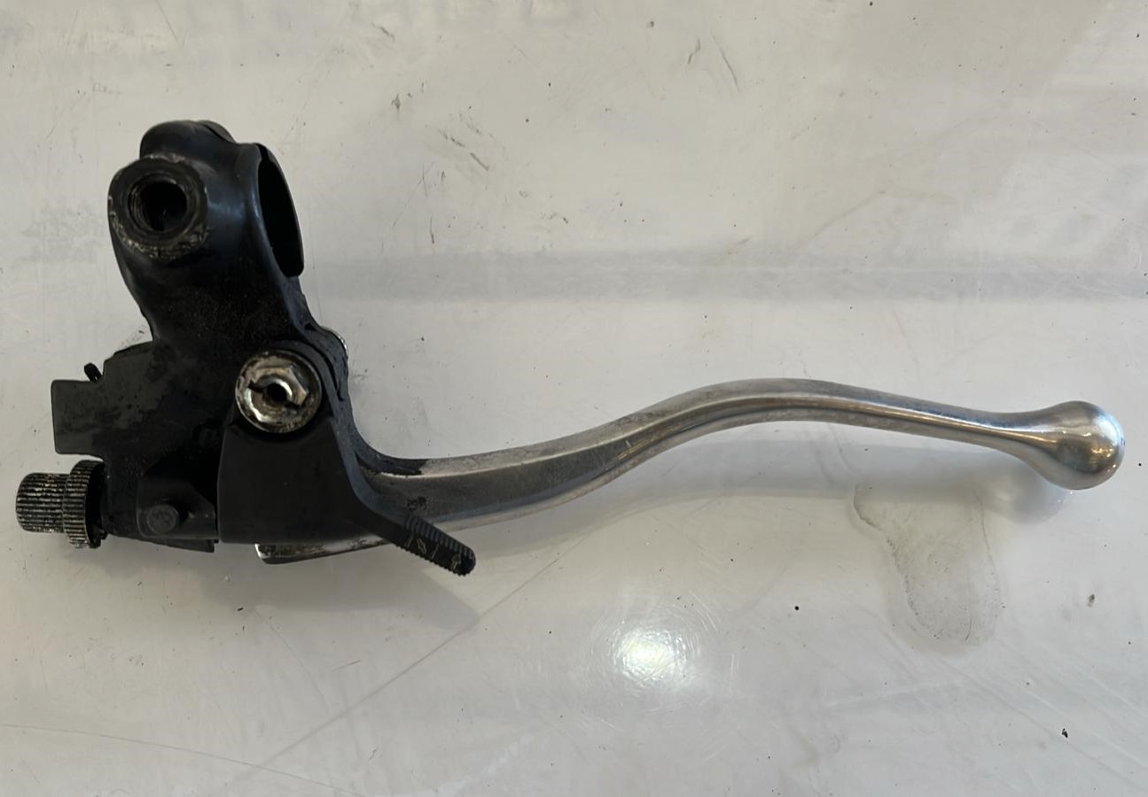 Maneta de embrague y soporte Honda Varadero XLV 1000 carburación 2001