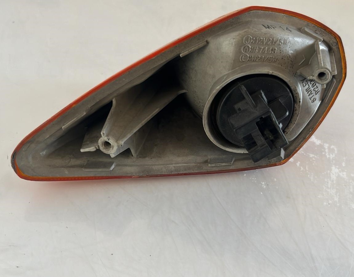 Intermitente delantero izquierdo Honda Varadero XLV 1000 carburación 2001