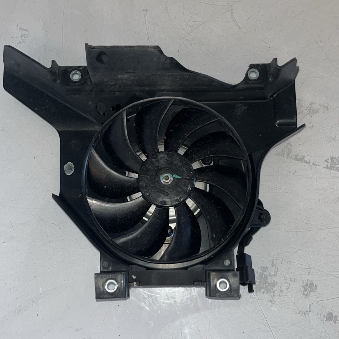 Electroventilador Kawasaki Z 400 2022