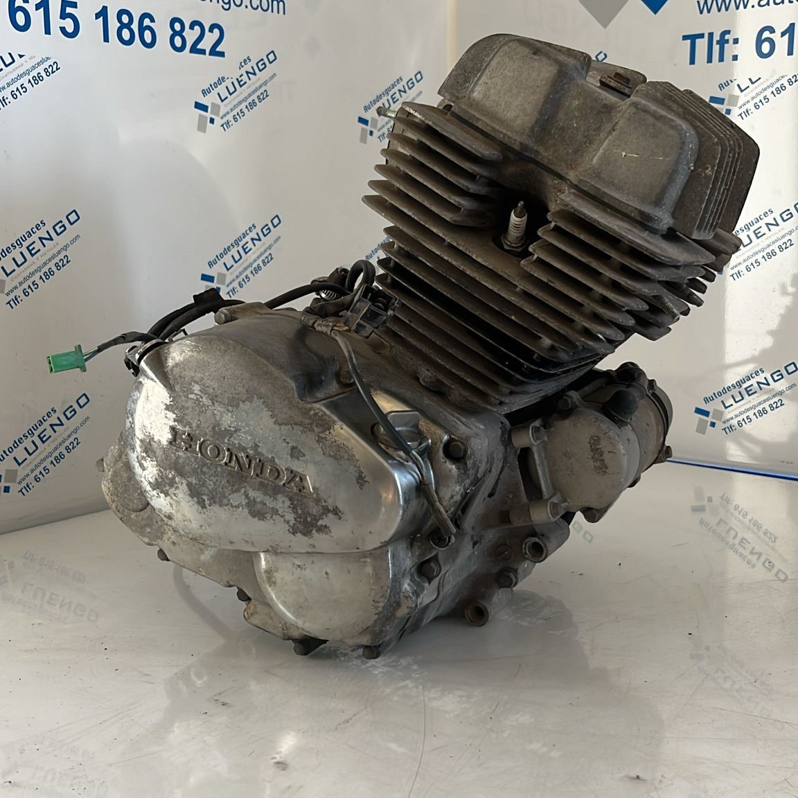 Motor Honda CB 250 2001