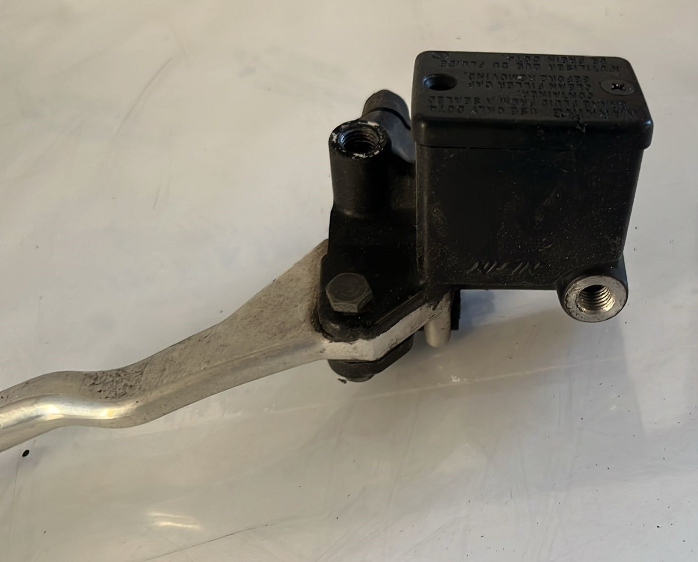 Bomba de freno delantero Suzuki Burgman 400 2016