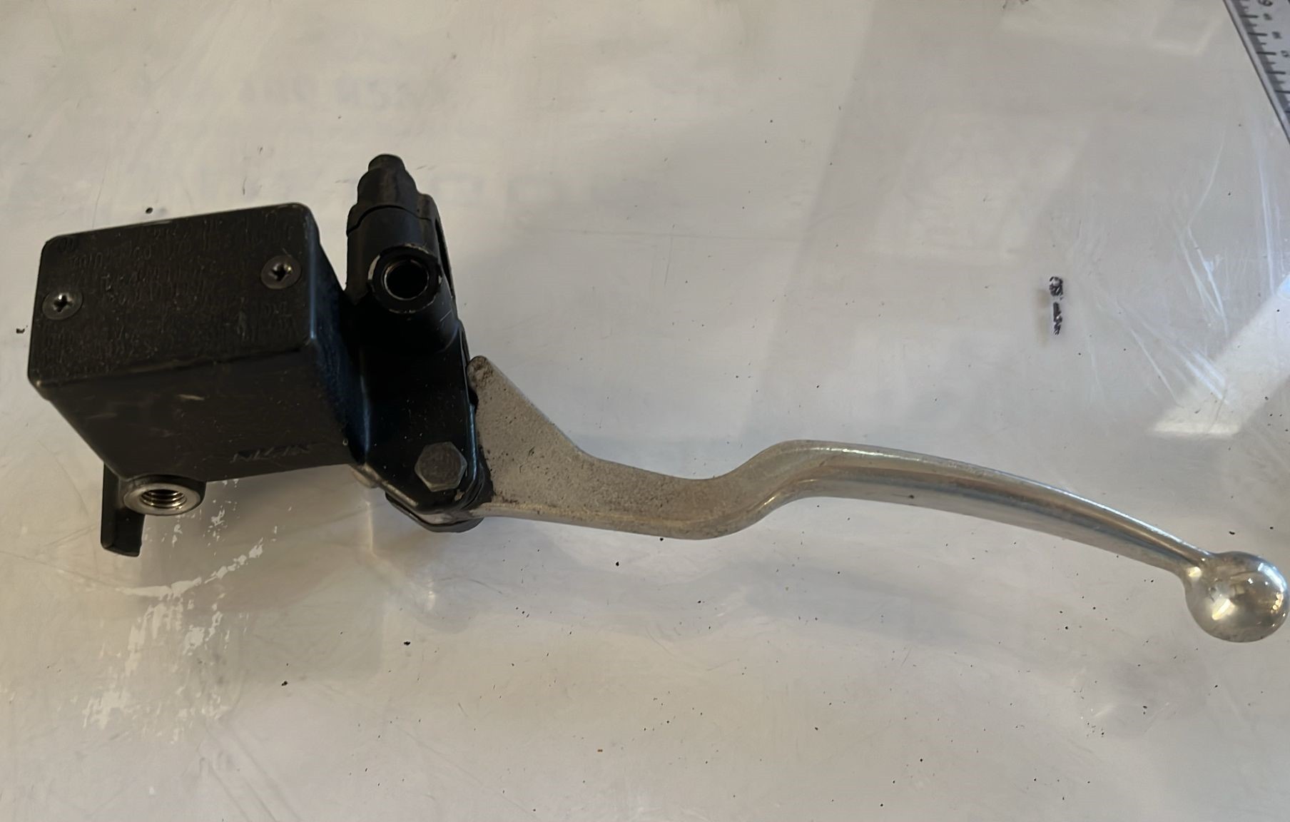 Bomba de freno trasero Suzuki Burgman 400 2016