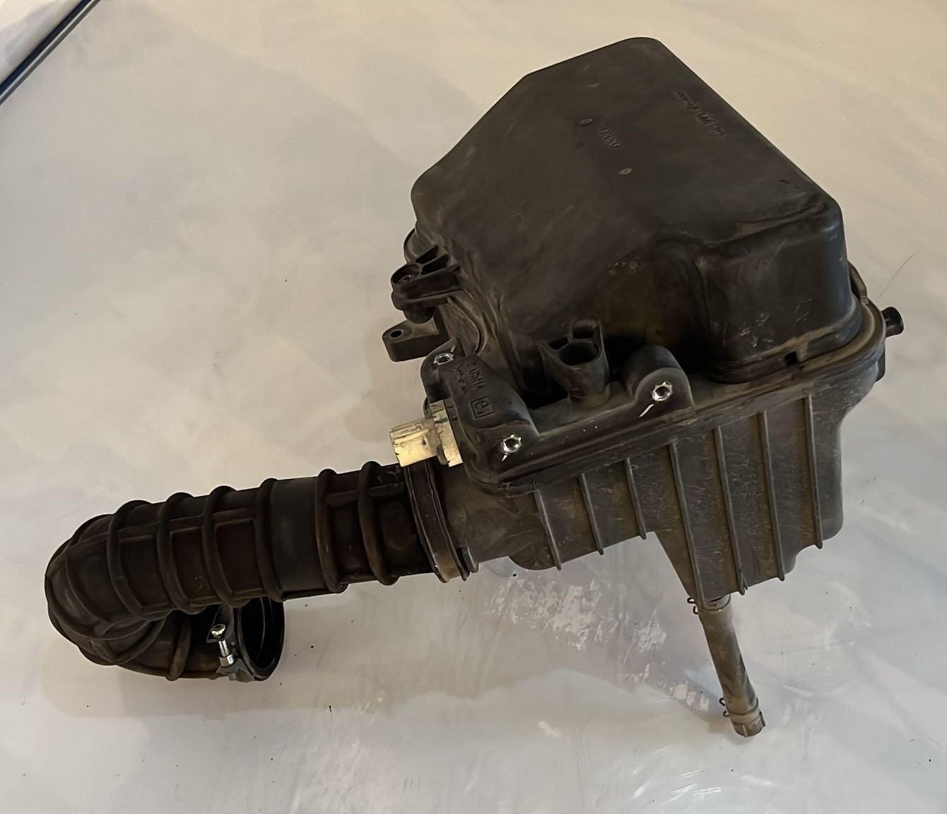 Caja de filtro de aire Suzuki Burgman 400 2016