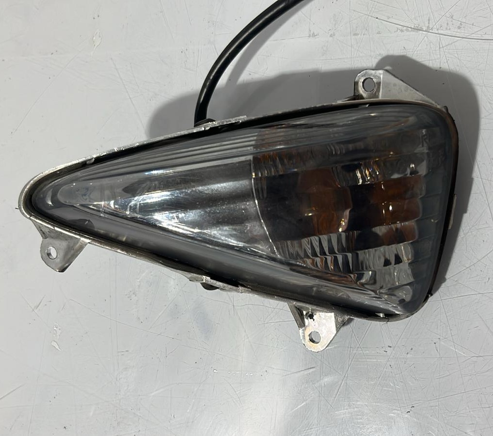 Intermitente delantero derecho Honda CBF 600 2007