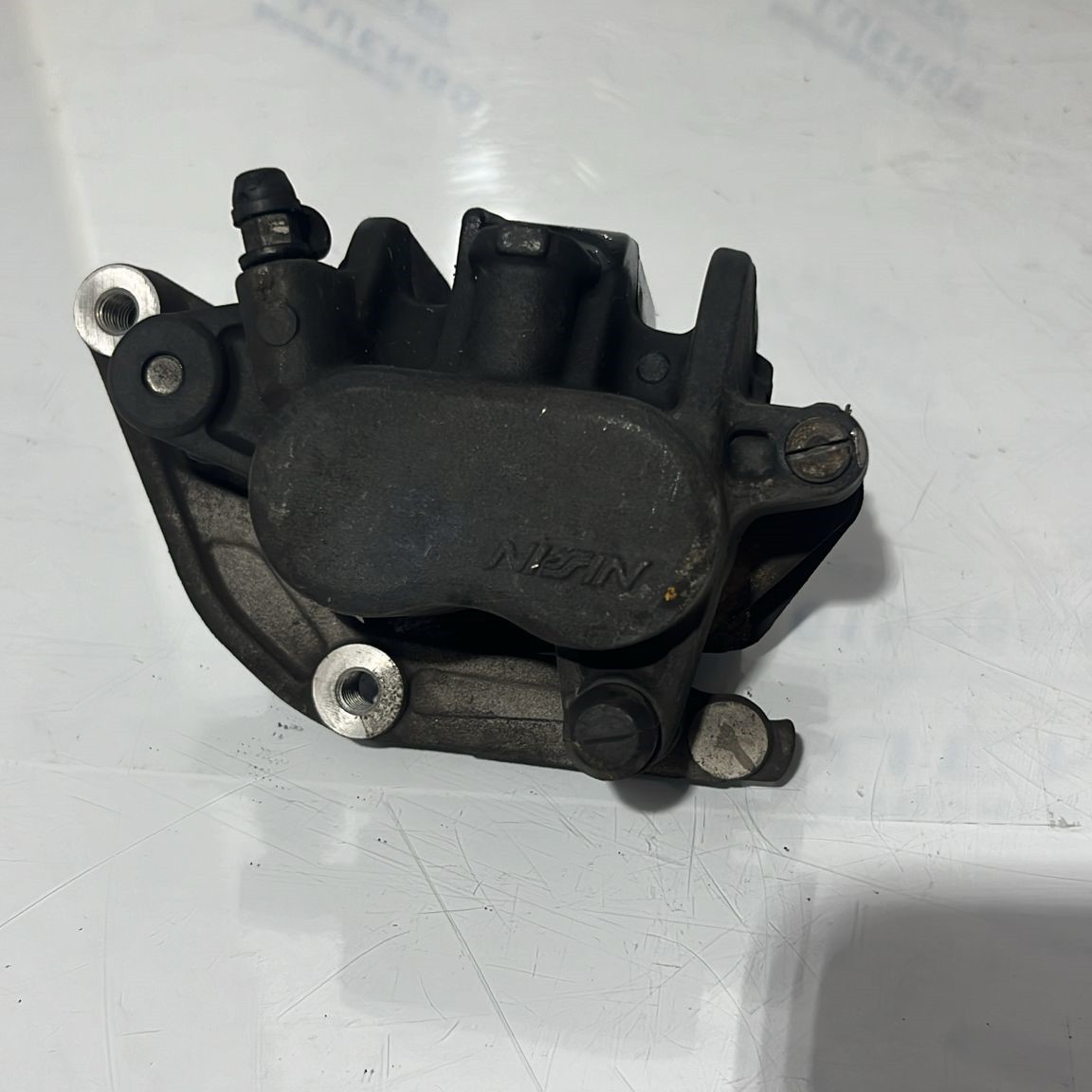 Pinza de freno delantero izquierdo Honda CBF 600 2007