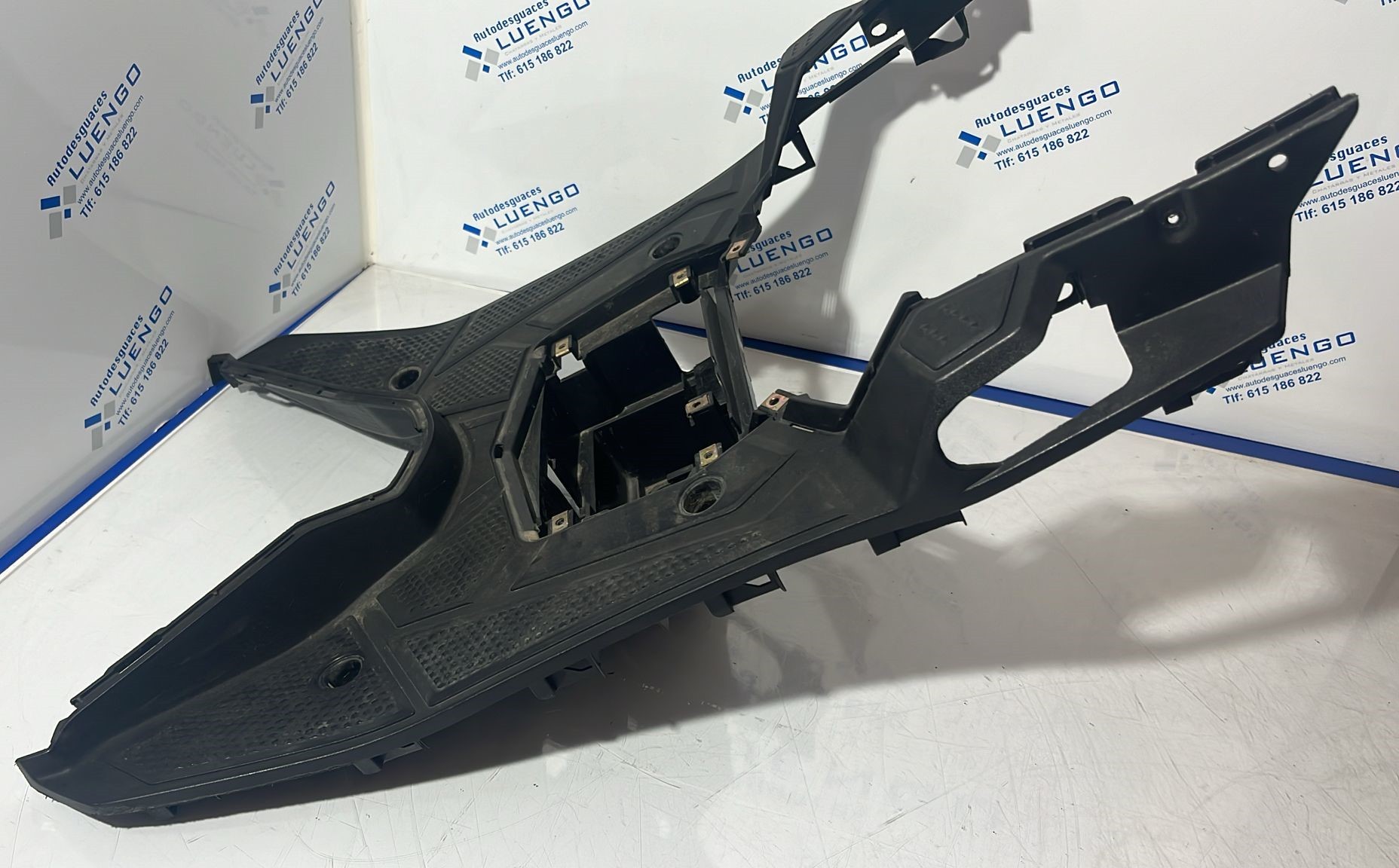 Suelo posapies Sym Jet 14 125 2022