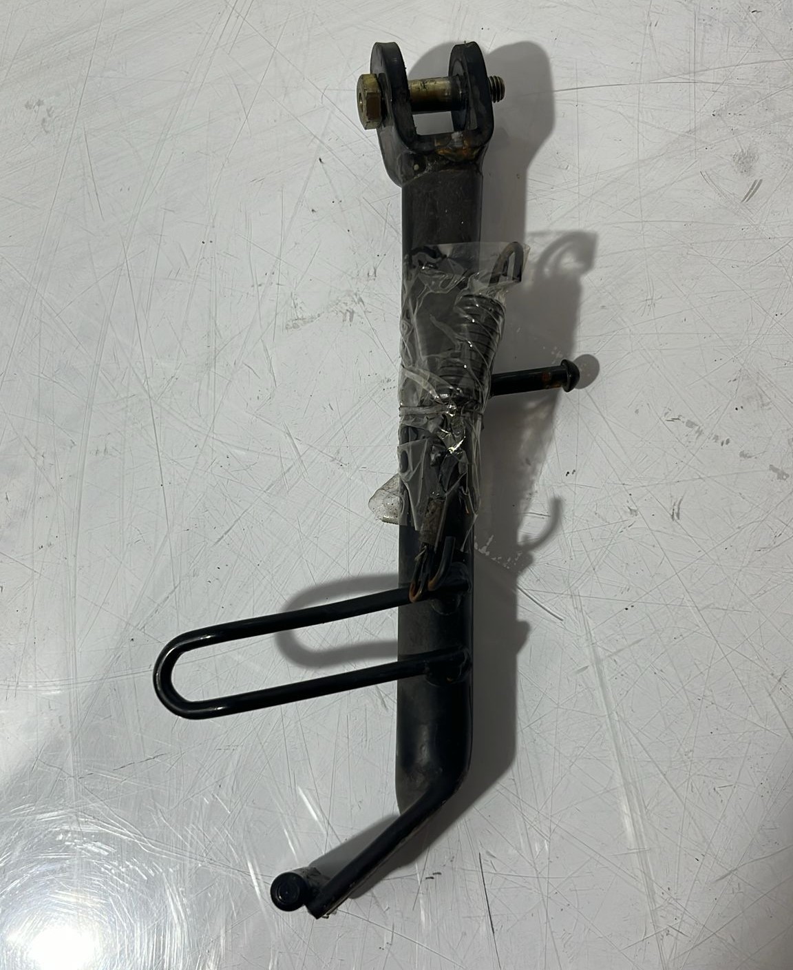 Caballete lateral Sym Cruisym A 125 2022