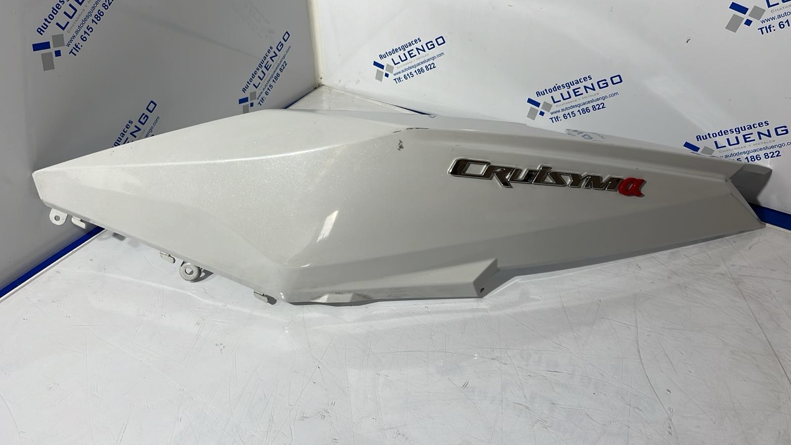 Lateral trasero izquierdo Sym Cruisym A 125 2022