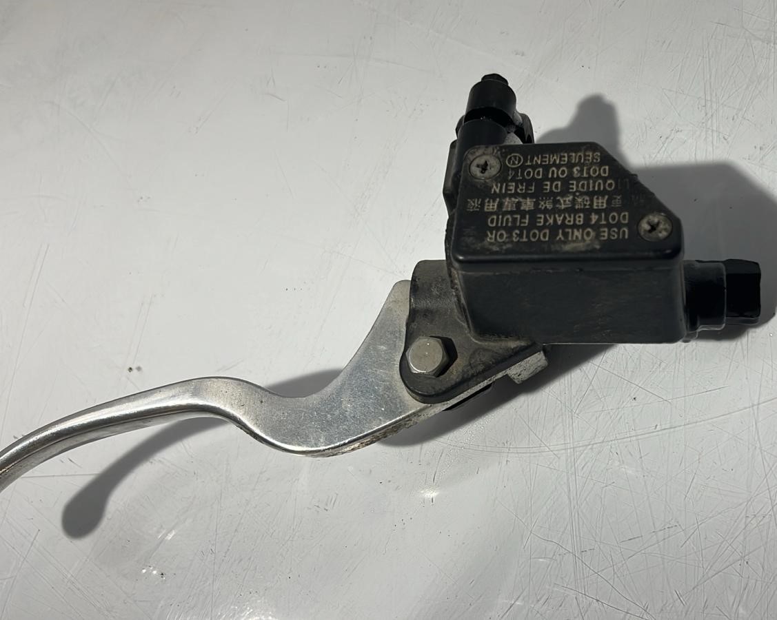 Bomba de freno delantero Sym Symphony SR 125 2017