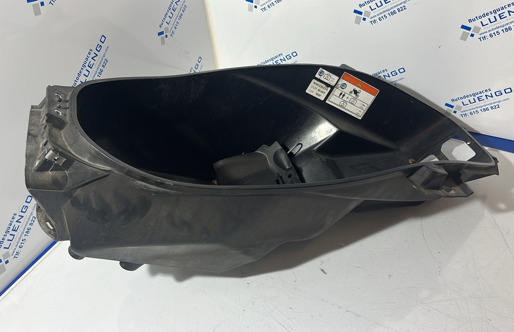 Baúl bajo asiento Honda PCX 125 2011