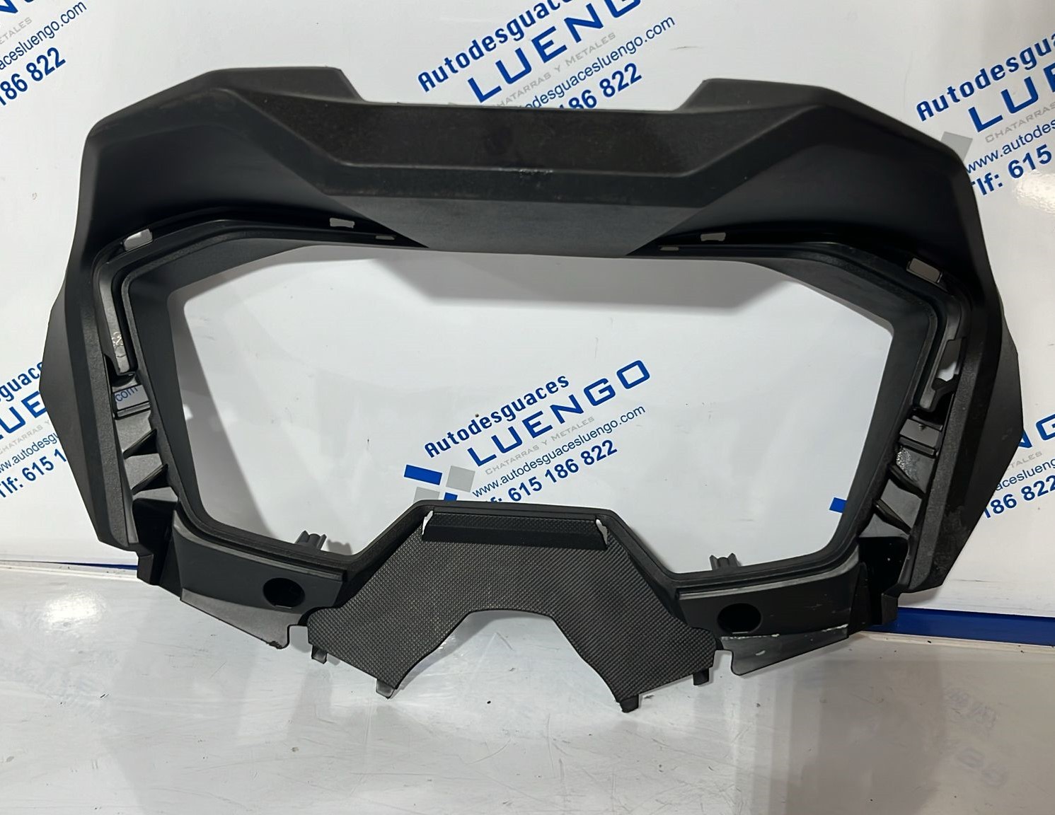 Cubre marcador Honda Forza 350 2023