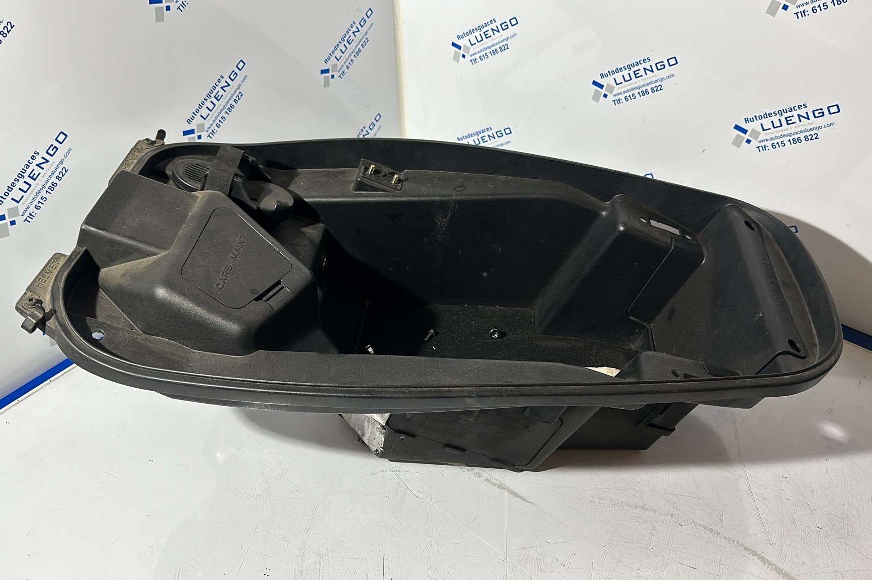 Baúl bajo asiento Kymco Xciting R 500 2010