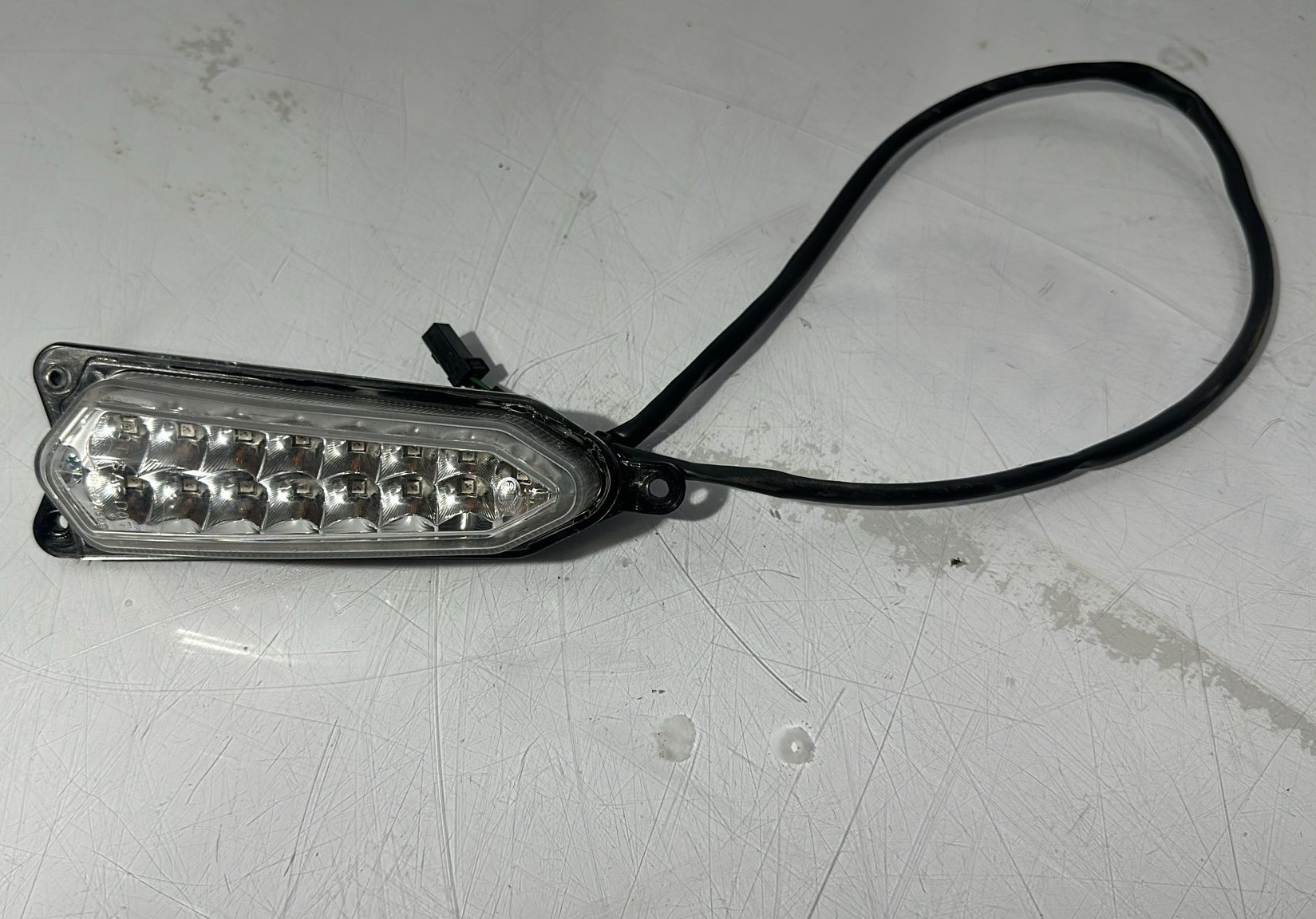 Intermitente delantero derecho Ducati Hypermotard 1100 2008