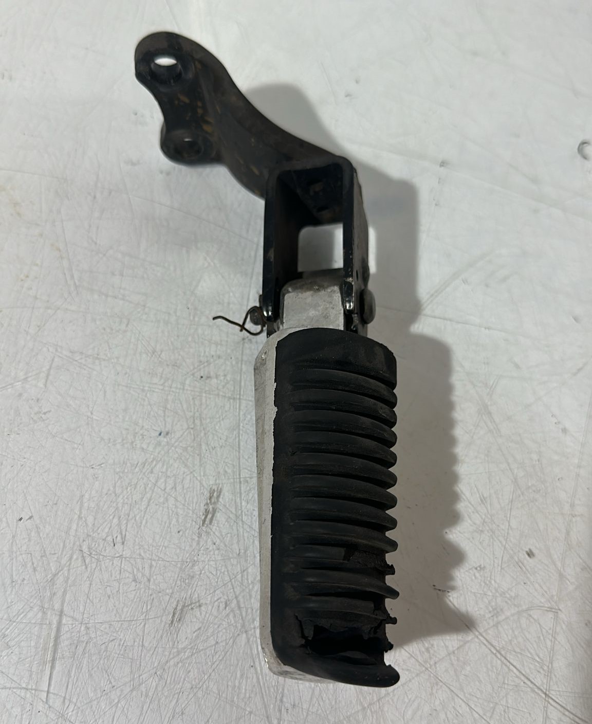 Estribera de pasajero derecha Yamaha Xmax 250 2007